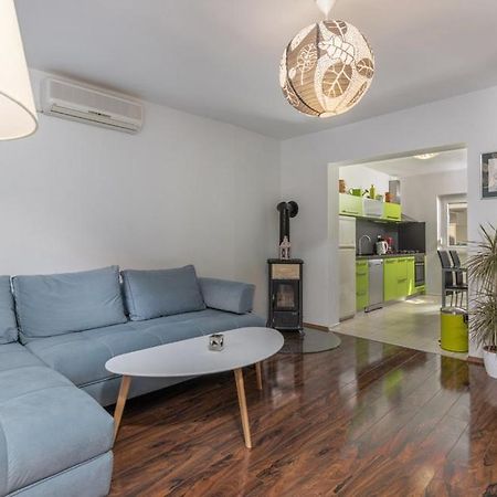 Karla Apartamento Selce Exterior foto